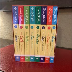 📚📚LIKE NEW Enid Blyton ‘The Adventure Series’📚📚